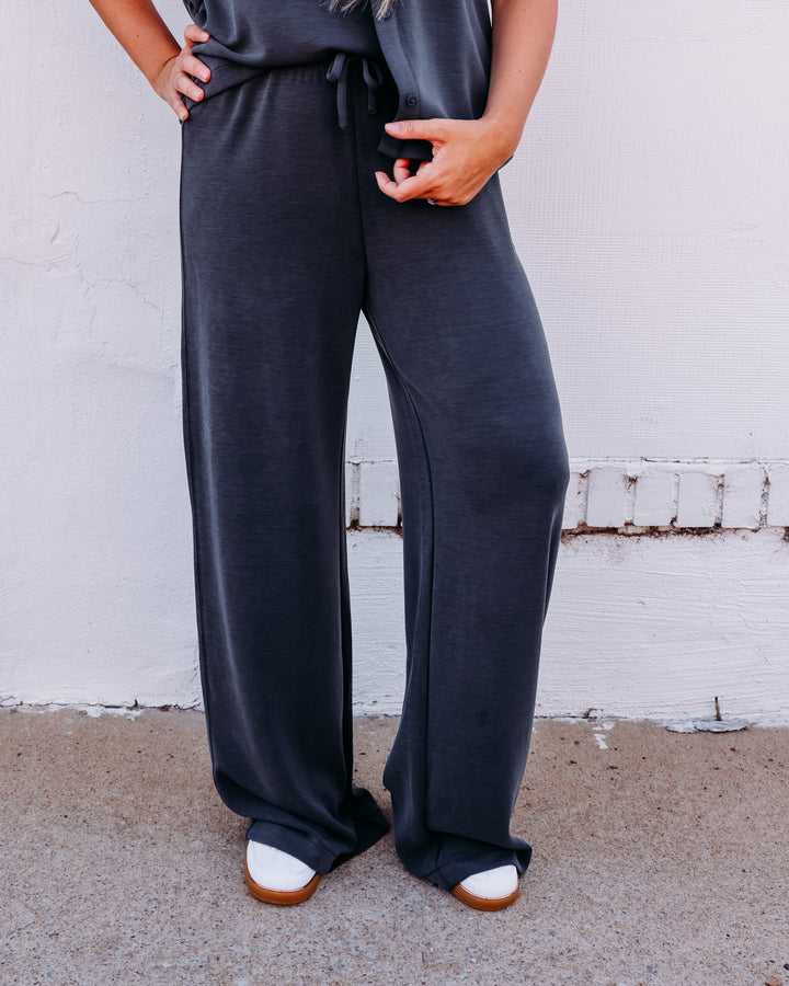 SPANX: AIRESSENTIALS® WIDE LEG PANT in Washed Graphite (22809R)