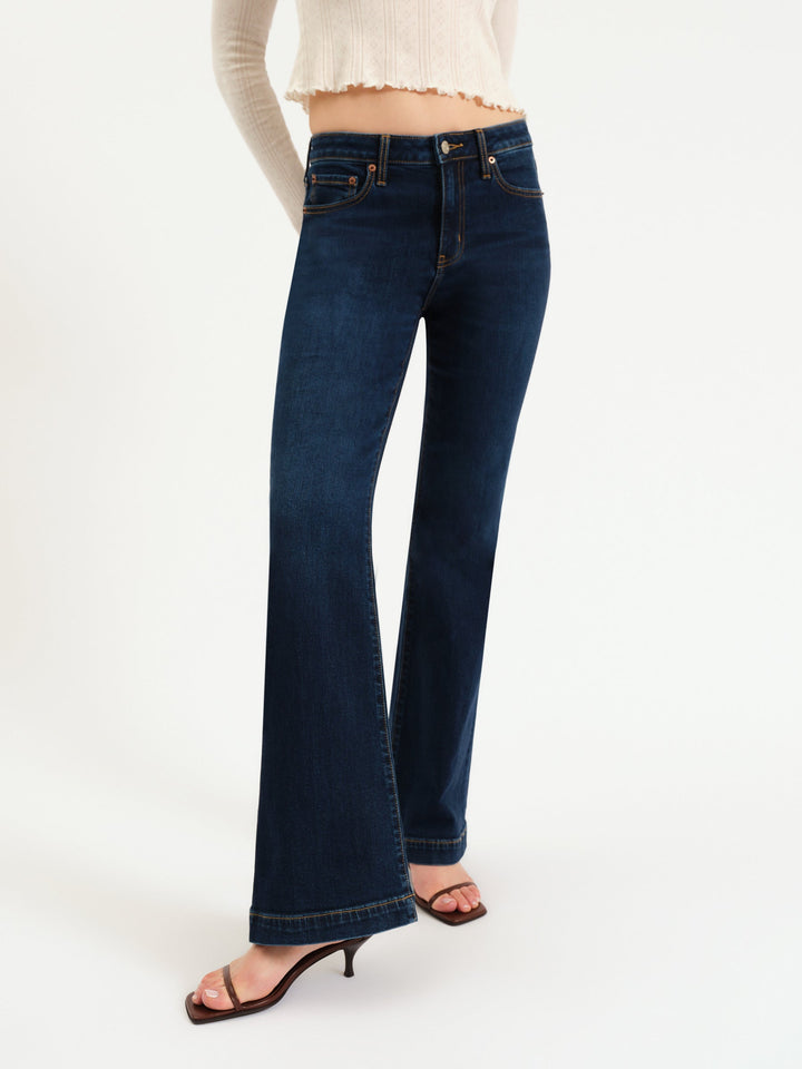 Daze: The Heartbreaker Mid Rise Flare in Dusk (D00017260-SO)