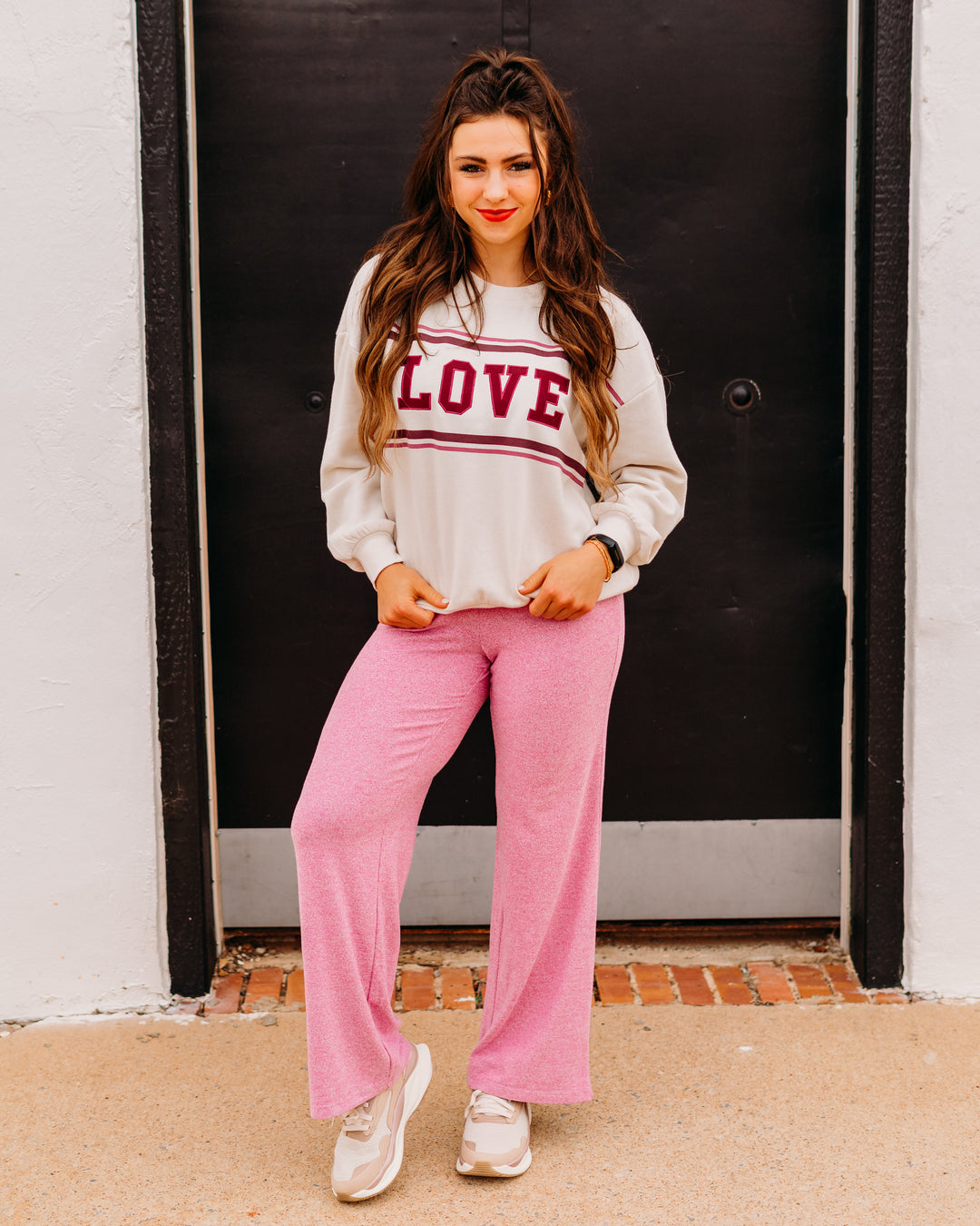 Z Supply: Oversized Love Sweatshirt in Vanilla Ice - The Vogue Boutique