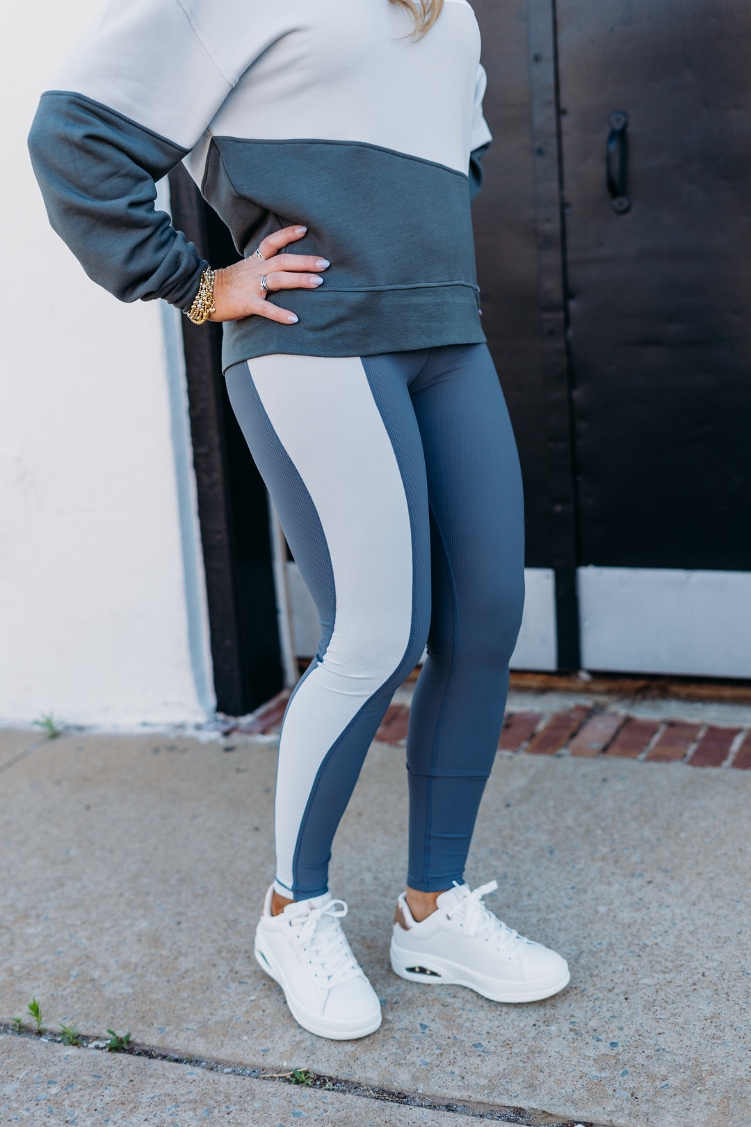 Glyder: Fusion Leggings in Carbon/Ash Grey - The Vogue Boutique