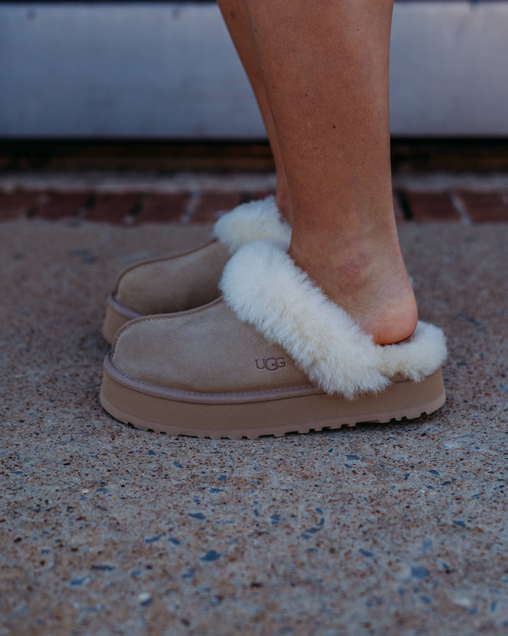 UGG: Disquette in Sand - The Vogue Boutique
