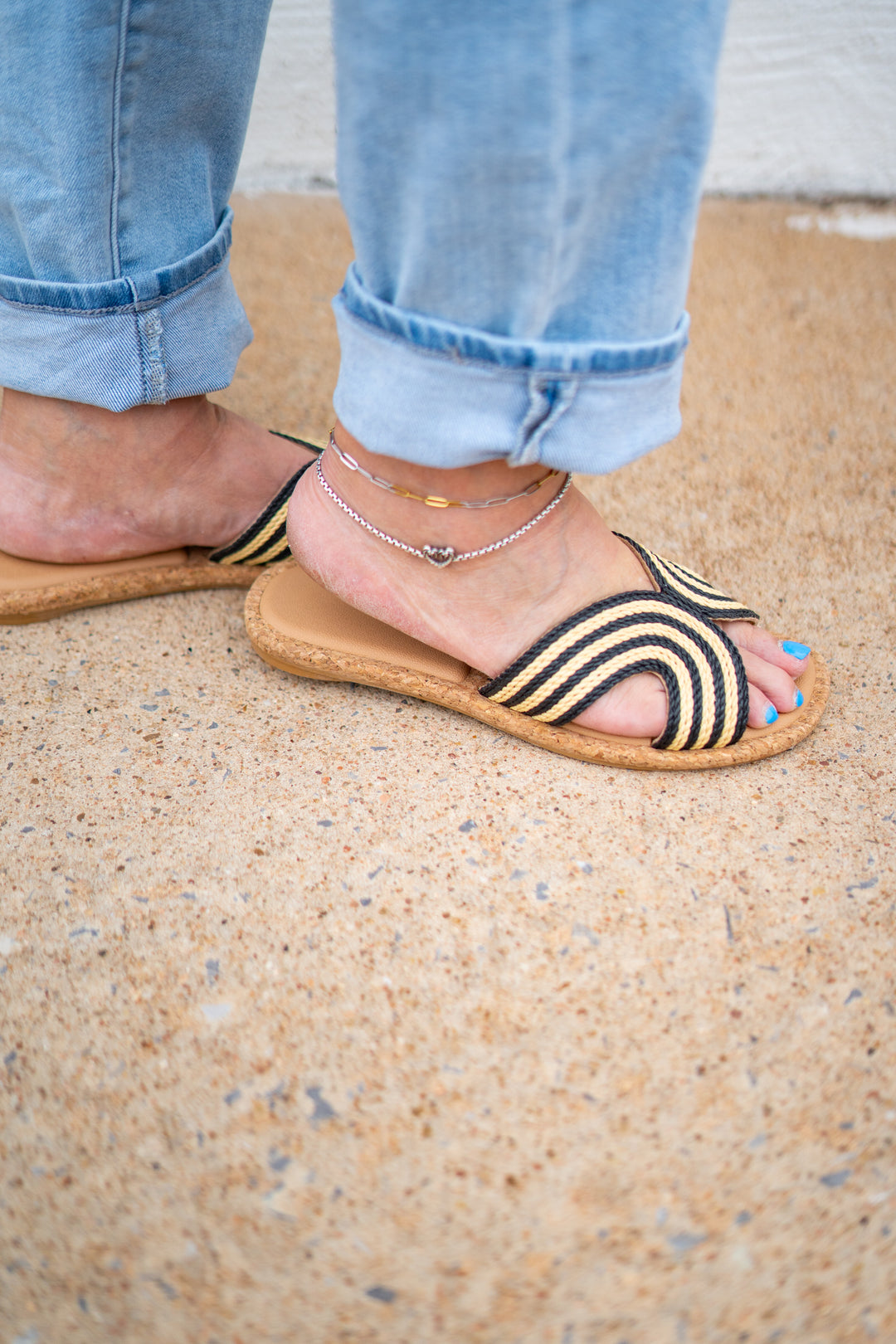 Reef: Willow Paisley Black/White Textile Sandals - The Vogue Boutique