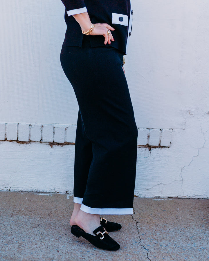 Multiples: P/O Elastic Waist Wide Leg Crop Pant in Black (M16106PM) - The Vogue Boutique