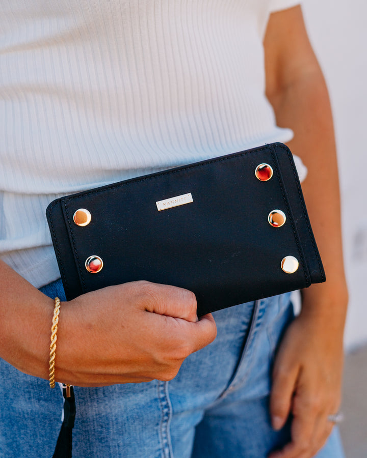 Hammitt: Bryant Wallet in Black Nylon Cargo (18190) - The Vogue Boutique