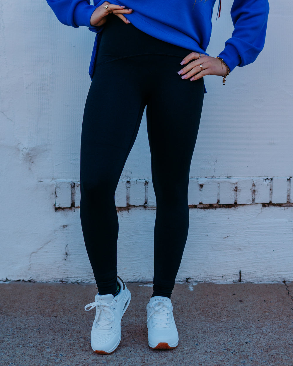 Spanx: Booty Boost Active 7/8 Leggings in Spanx in very black - The Vogue Boutique