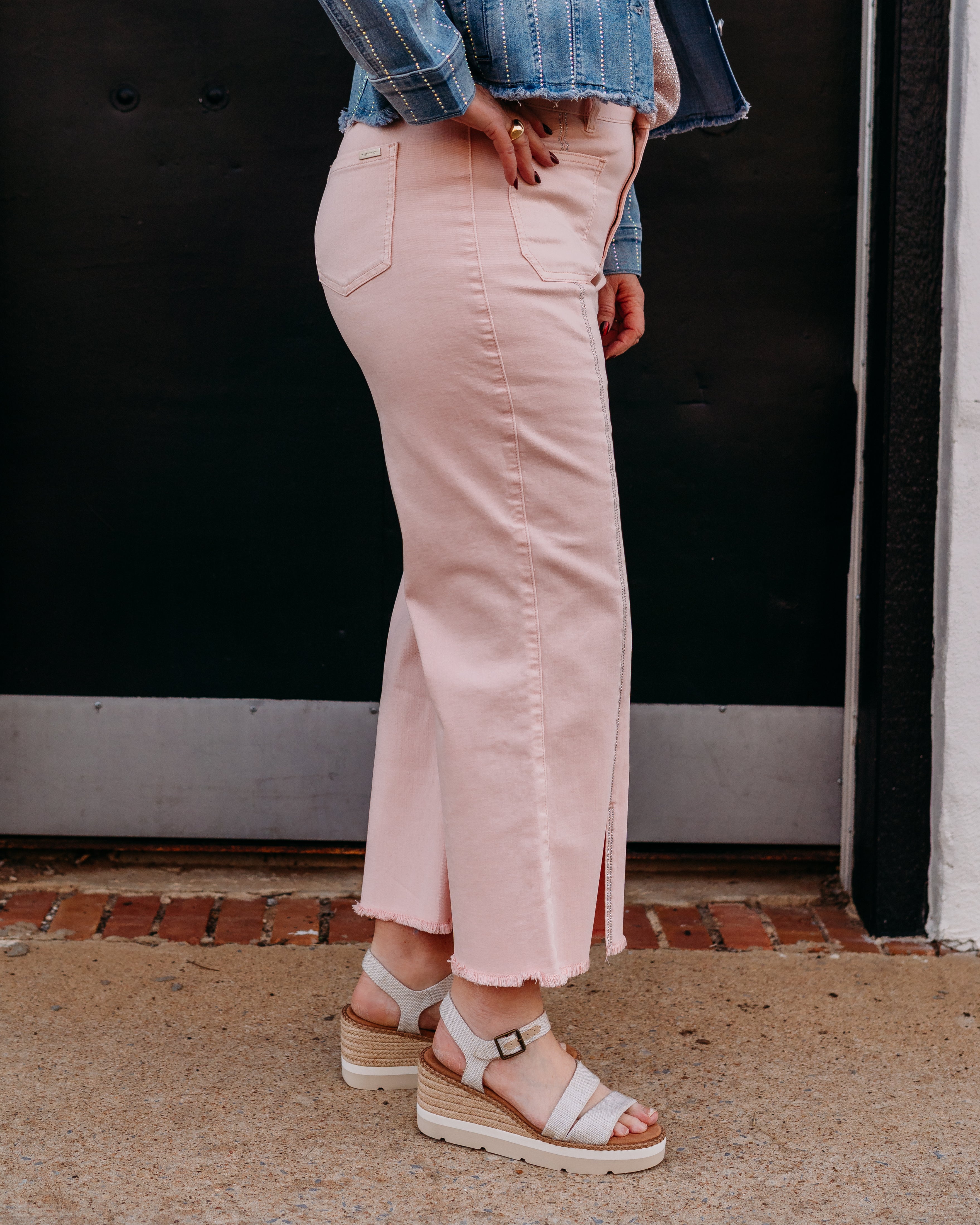 Joseph Ribkoff Claudia Culotte Jeans in Petal Pink | Embellished