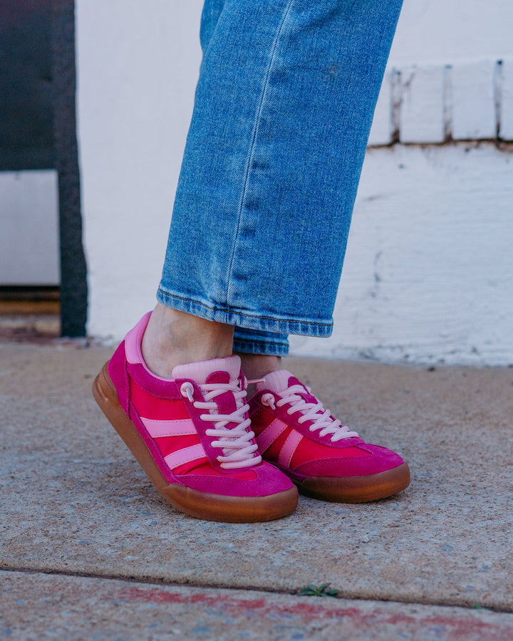 Steve Madden: Verdict Shoe in Bright Pink (VERD06S167Z090)