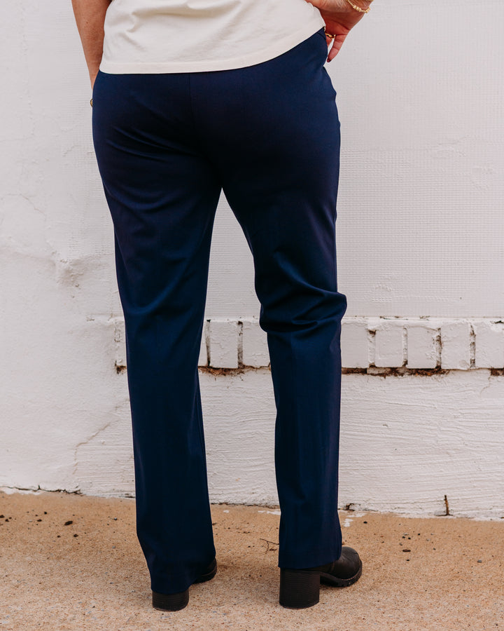Multiples: Slim-Sation Relaxed leg Midnight M38711 - The Vogue Boutique