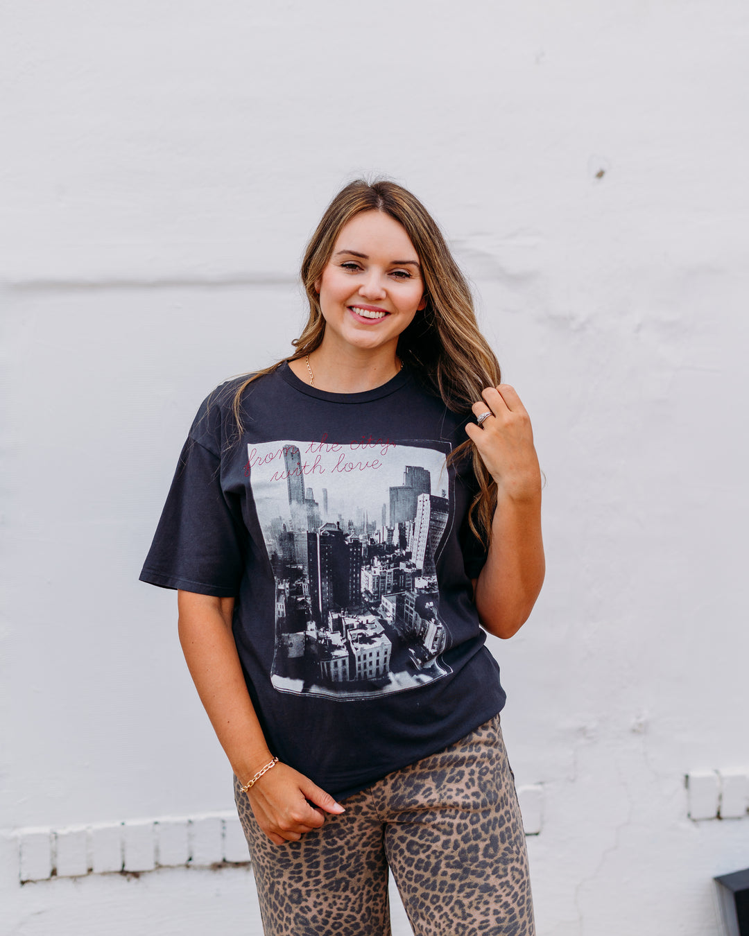 Z Supply: Graphic Big Apple City Tee GT253420 - The Vogue Boutique