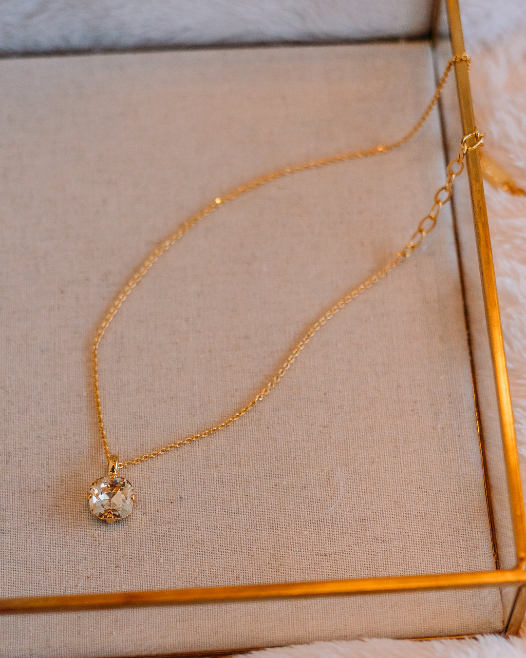 Mariana: Clear One Stone Large Necklace - N-5326/4-001MOL-YG - The Vogue Boutique