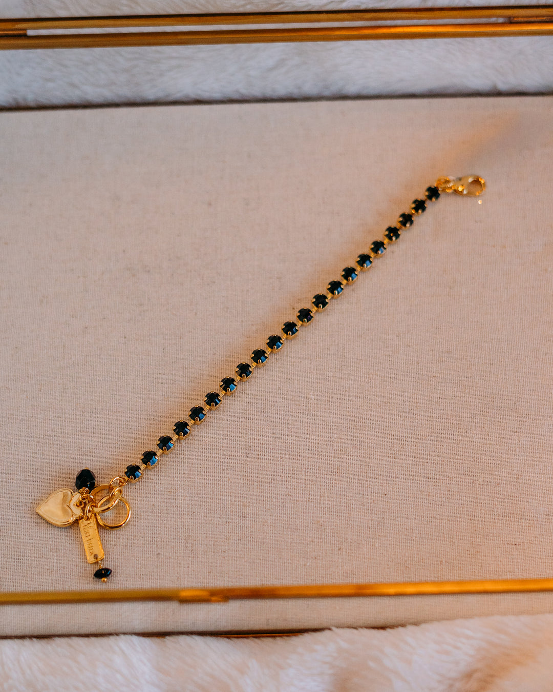 Mariana: Black Small Stone Bracelet - B-4000-280280-YG