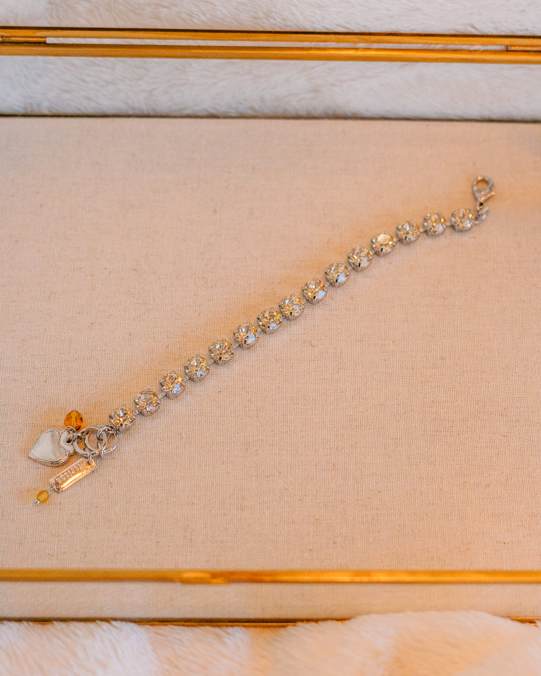 Mariana: Clear Small Stone Bracelet in Silver B-4252-001MOL-RO - The Vogue Boutique