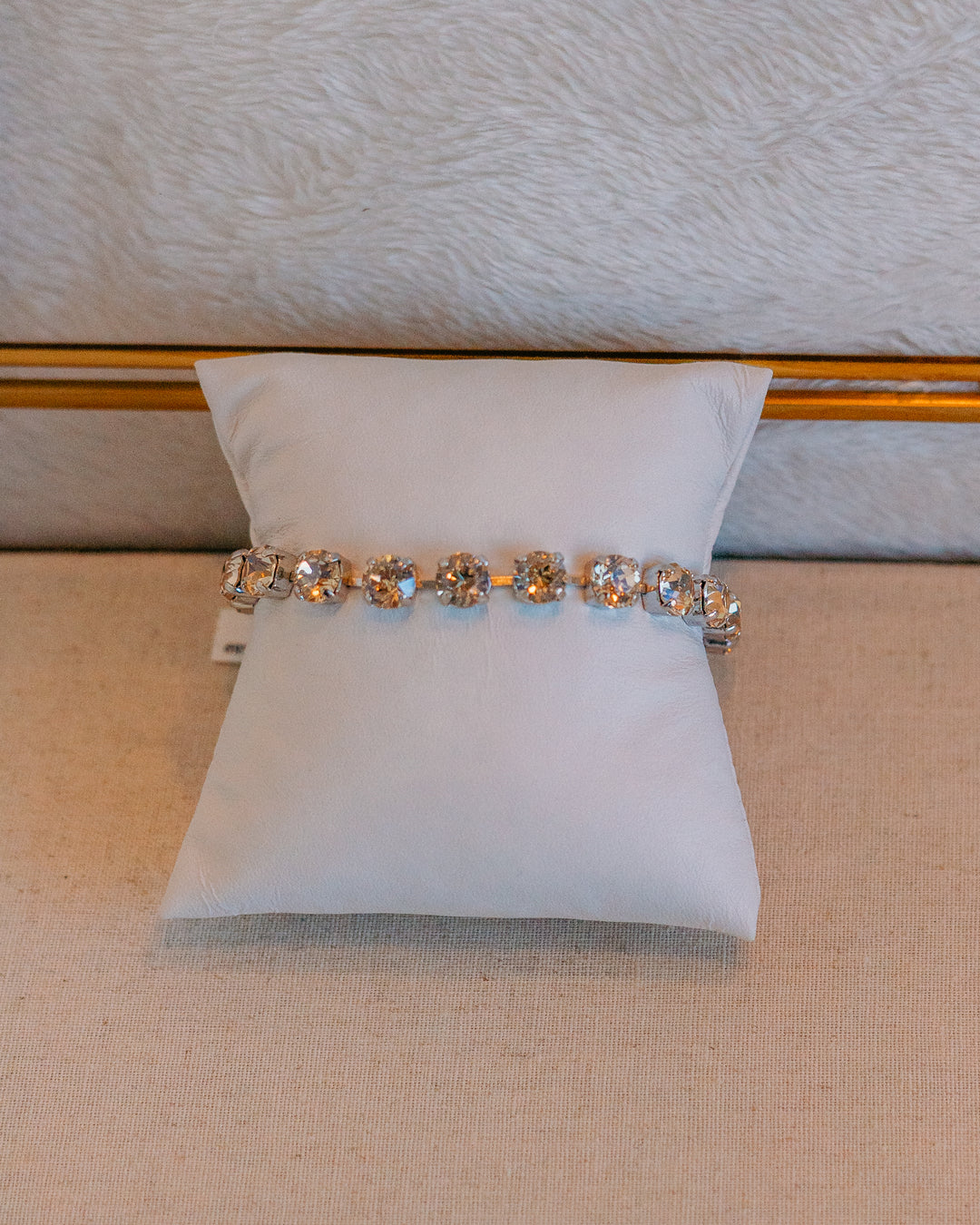 Mariana: Clear Small Stone Bracelet in Silver B-4252-001MOL-RO - The Vogue Boutique