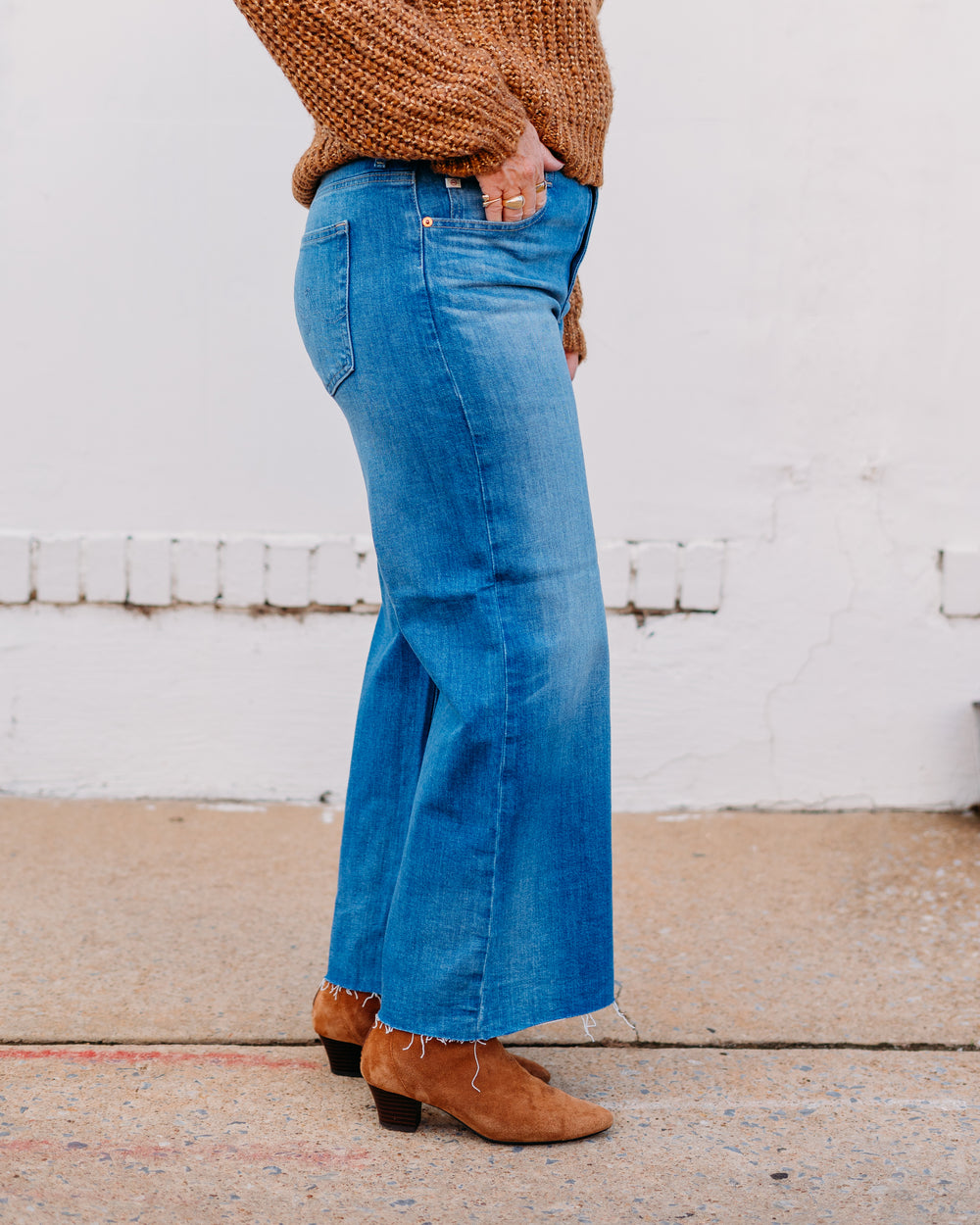 AG: Saige Wide Leg Crop in 13 Years Allure - The Vogue Boutique