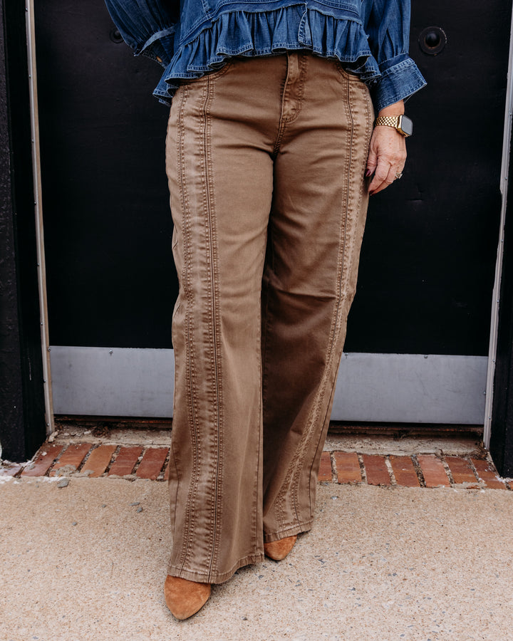 French Dressing Jeans: Olivia Wide Leg in Maple (2751511)