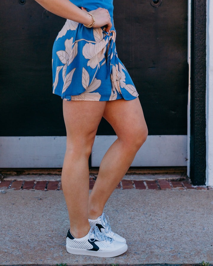 Z Supply: Lorna Bloom Floral Mini Skirt in Lake Blue (ZK262696)