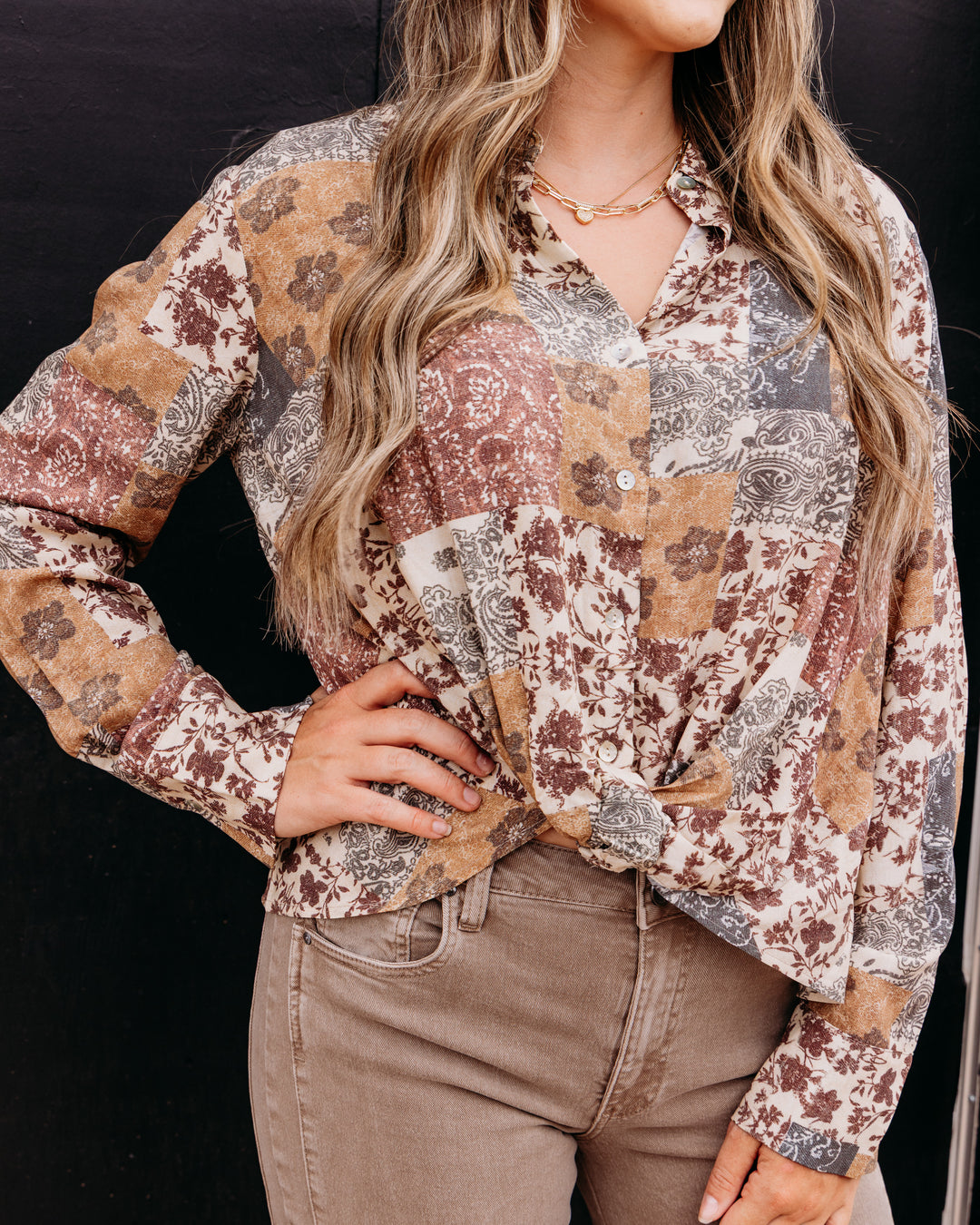 Charlie B: Printed Long Sleeve Shirt with Twisted Front in Édredon (C4551PP)