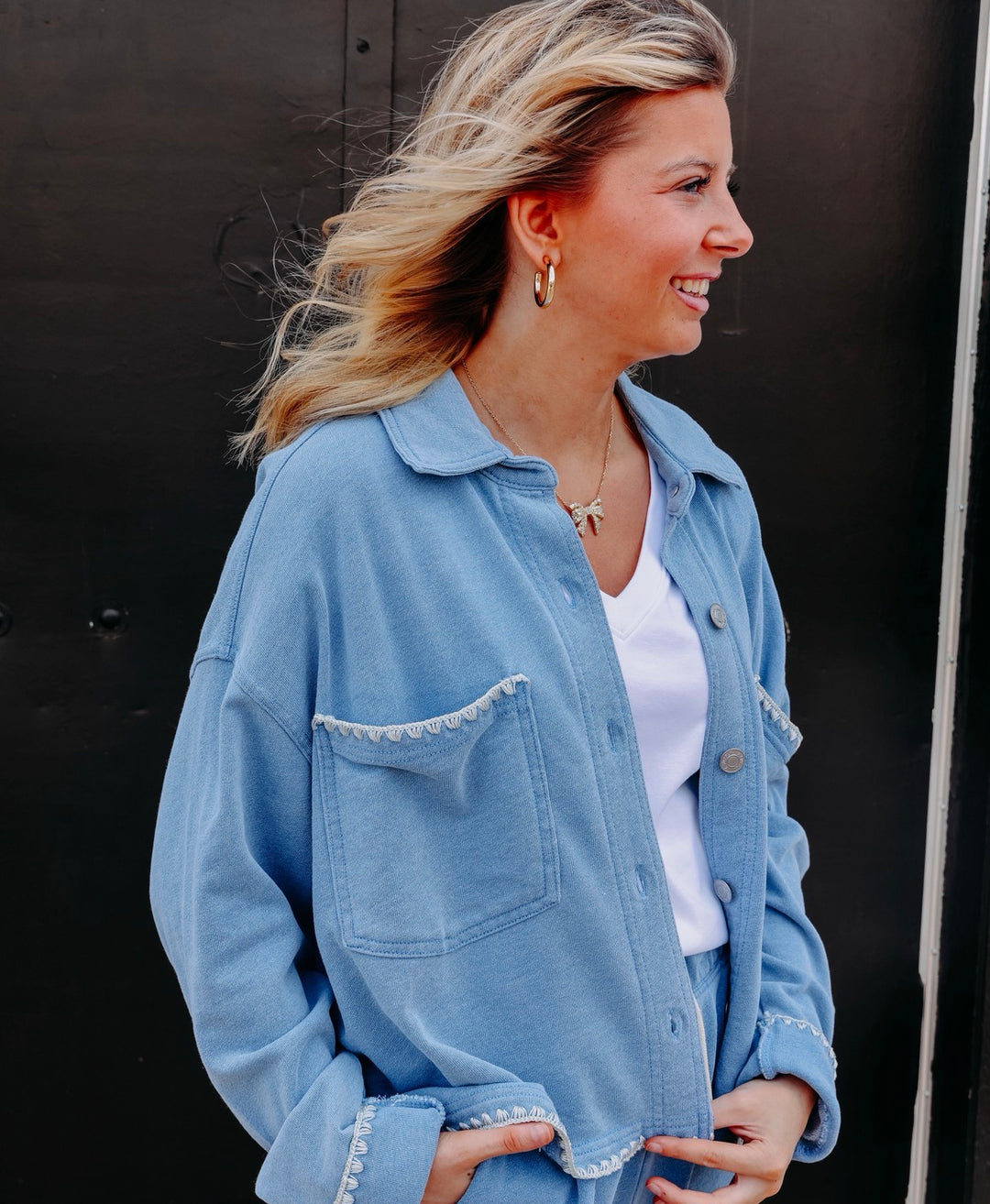 Z Supply: All Day Crop Whipstitch Jacket in Santorini Indigo (ZJ261234)