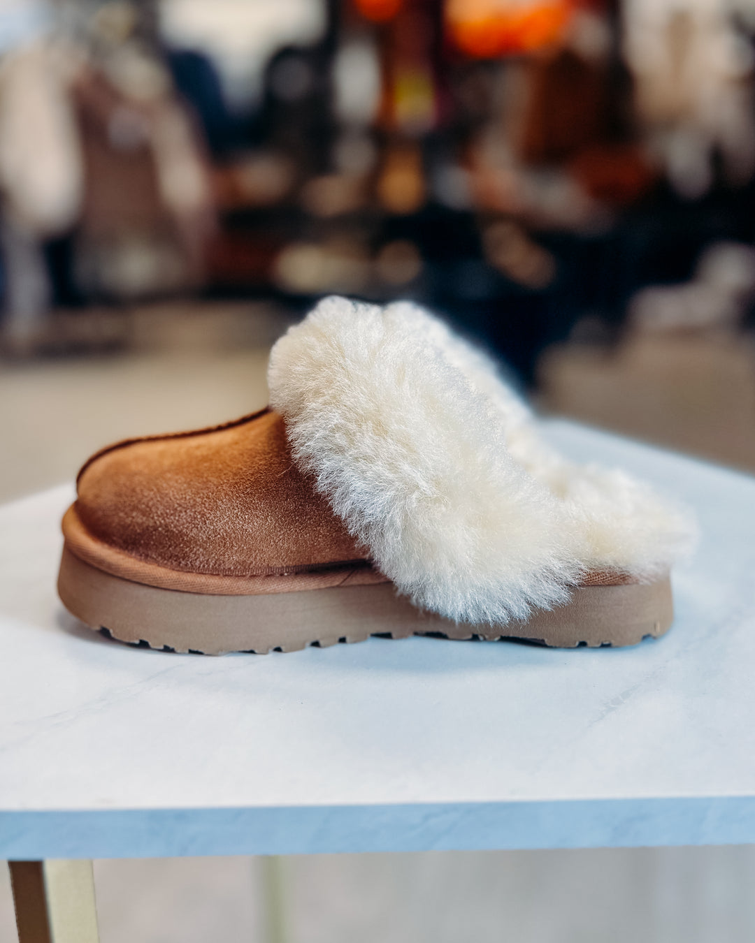 UGG: Kids Disquette in Chestnut - The Vogue Boutique