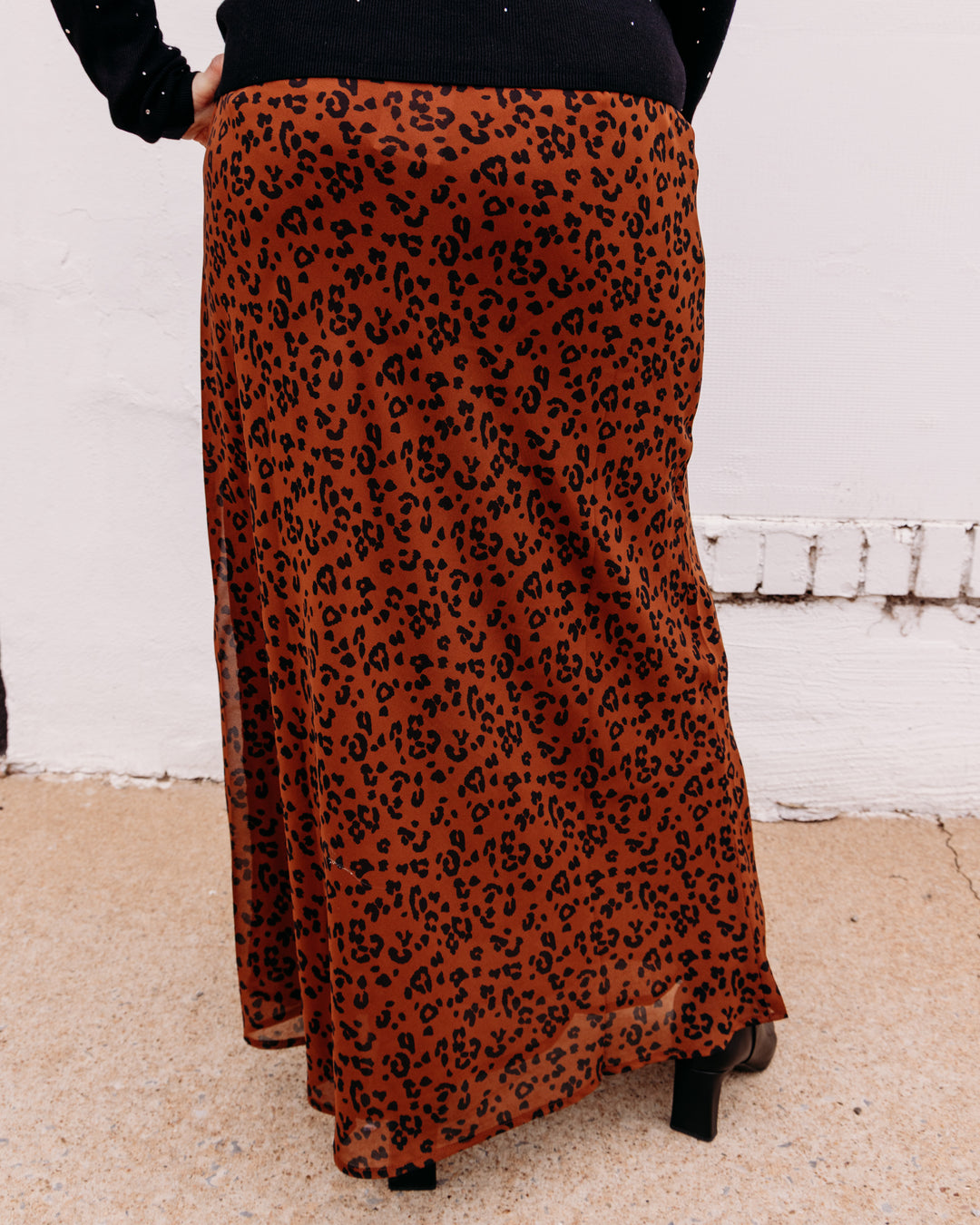 Z Supply: Europa Leopard Skirt in Burnt Umber (ZK263215)