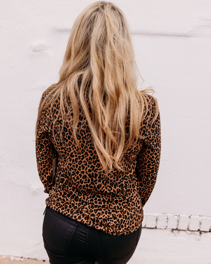 Tru Luxe: Snap Front Print Knit Shirt in Neuani (T36368TM)