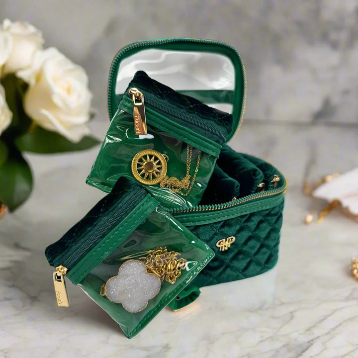 PurseN: Getaway Jewelry Case in Emerald Velvet (H2099EV)