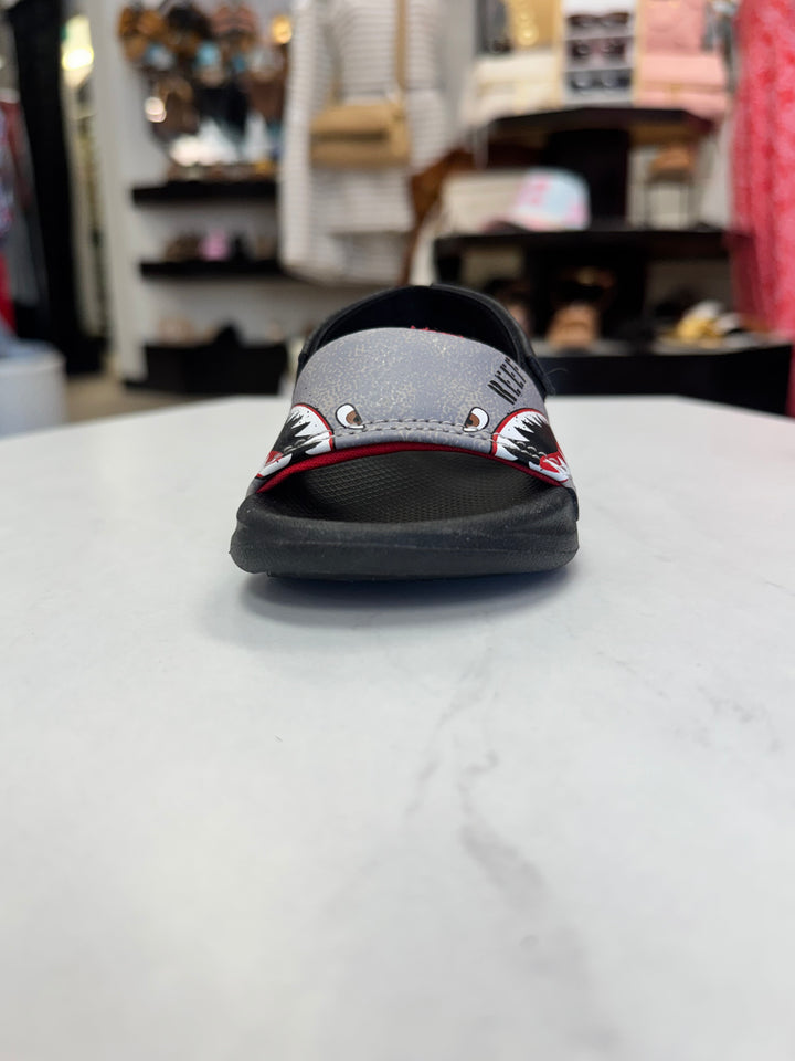 Reef: Kids Little One Slide Sandals Flying Sharks - The Vogue Boutique