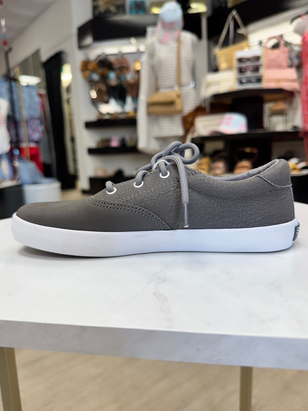 Sperry: Big Kids Spinnaker Washable Sneaker in Grey - The Vogue Boutique