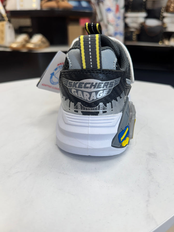Skechers: Garage Sneaker in Silver/Black