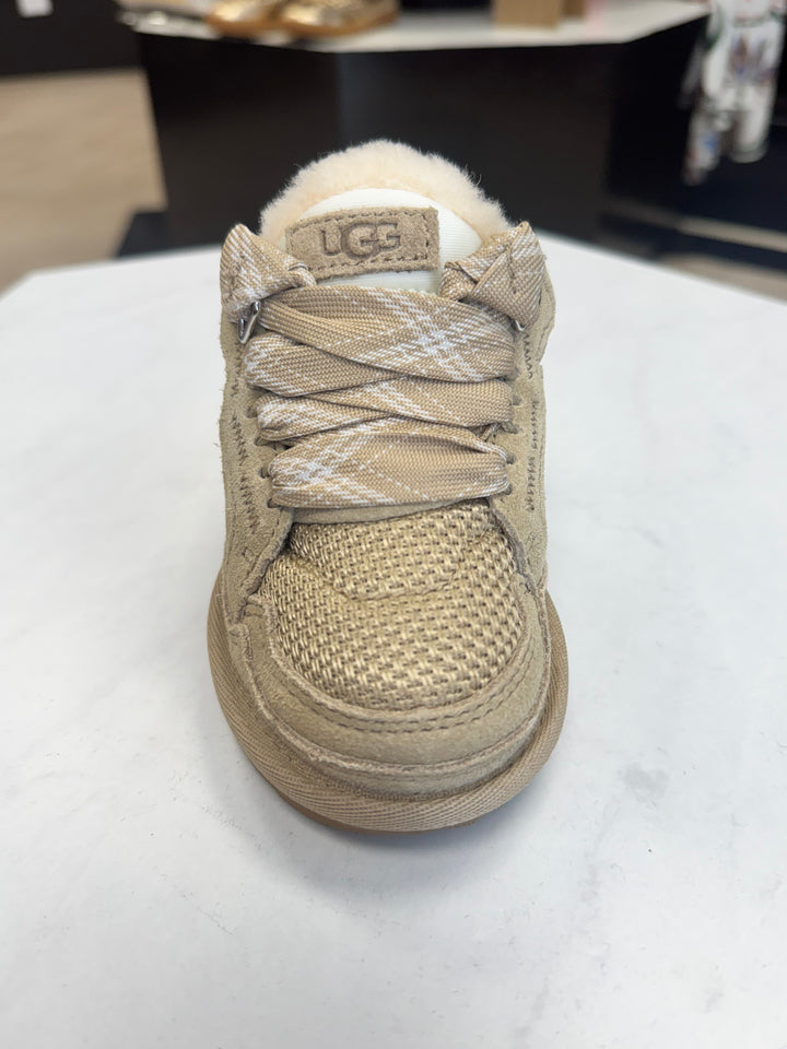 UGG: Children's Lowmel in Sand