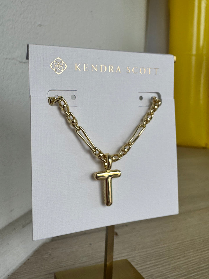 Kendra Scott: Bubble Letter Short Pendant Necklace Gold