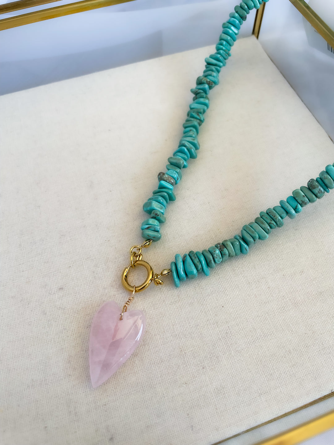 Farrah b: REBEL HEART Beaded Necklace in Turquoise Shell W/ Pink Heart  (NBD5c)