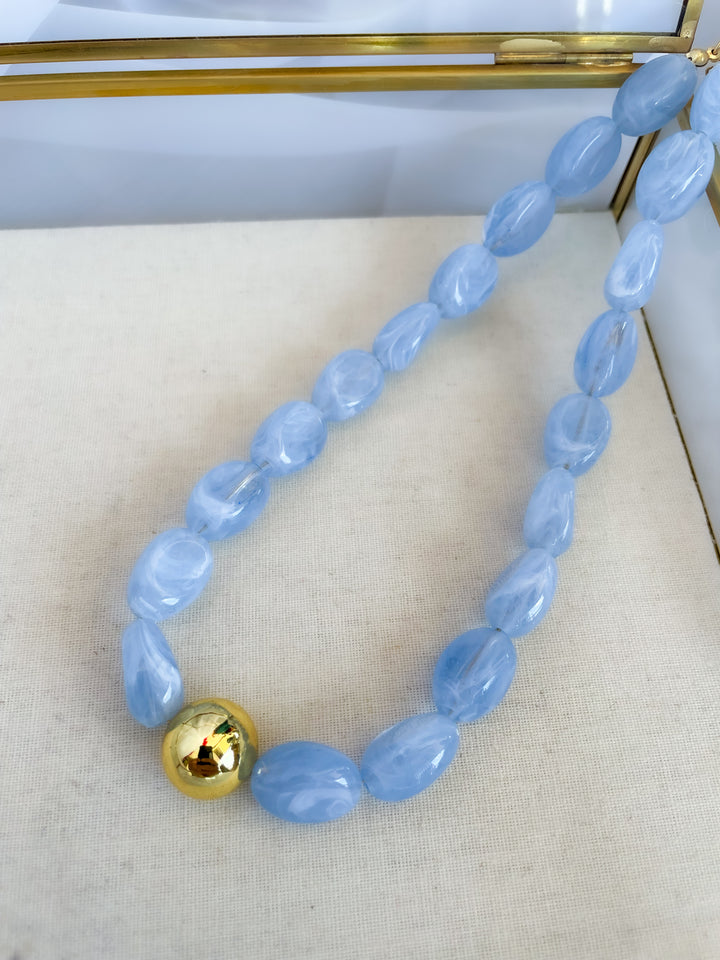 Farrah b: CENTER OF ATTENTION Statement Necklace Light Blue (NBD10)