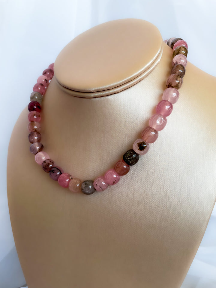 Farrah b: FRONT ROW Beaded Jasper and Pearl Necklace Pink (NBD8)
