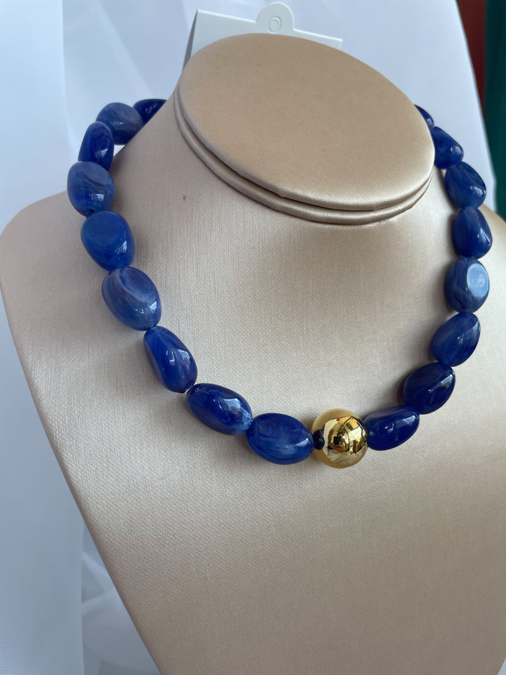 Farrah b: CENTER OF ATTENTION Statement Necklace Dark Blue (NBD10)