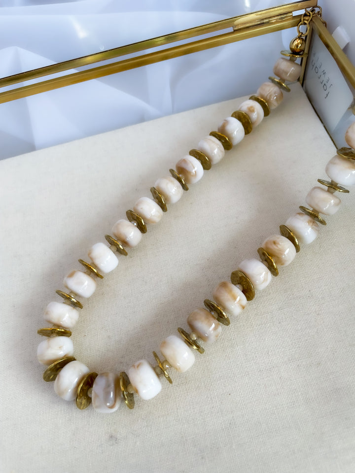Farrah b: PALM ROYALE Beaded Necklace in White (NBD4)