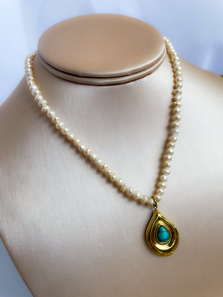 Farrah b: SOCIAL HOUR Necklaces Pearl Necklace with Turquoise Pendant Drop (YN83)