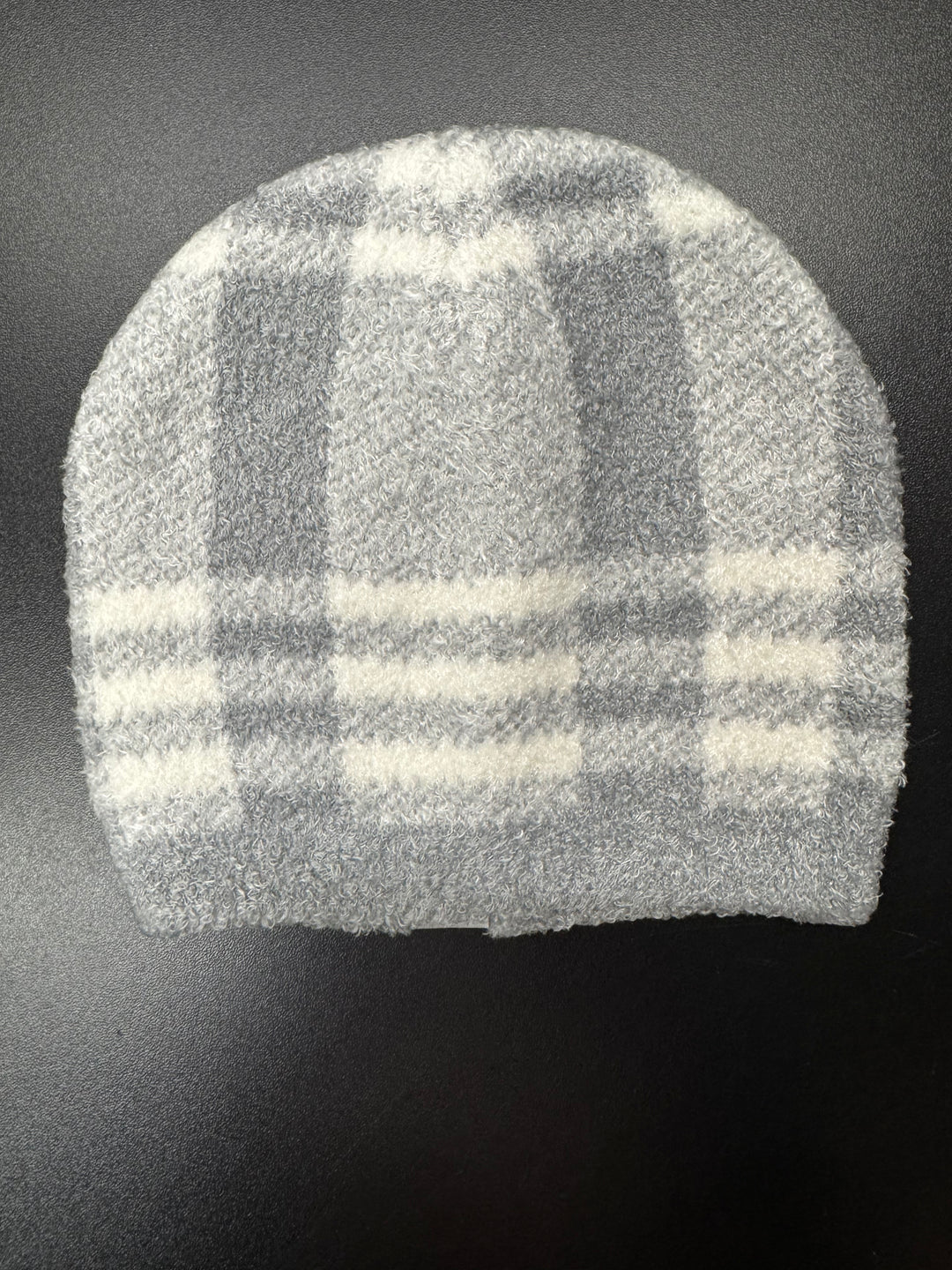 Barefoot Dreams: CCL Baby Plaid Beanie in Moonbeam / Cream