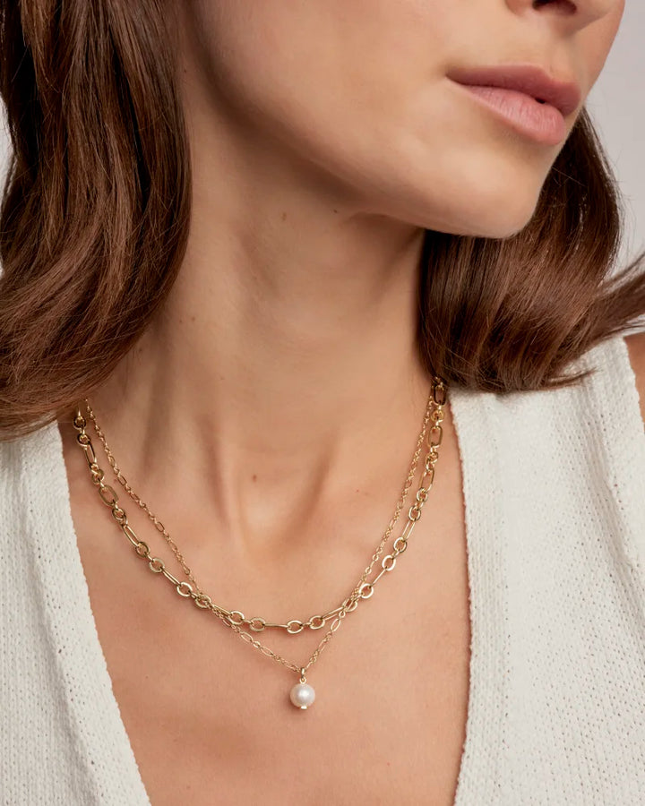 Kendra Scott: Ashton Multi Strand Necklace in Gold - The Vogue Boutique
