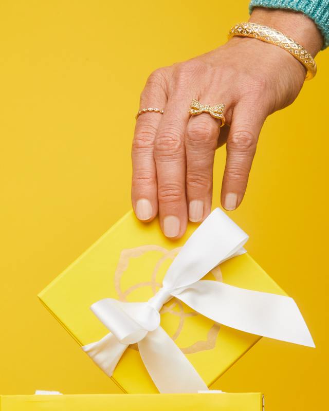 Kendra Scott: Krista Bow Cocktail Ring - The Vogue Boutique