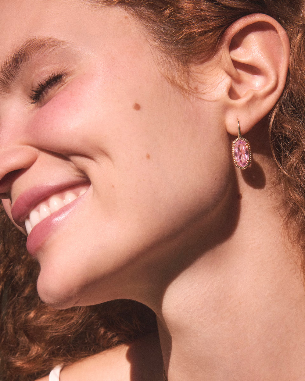 Kendra Scott: Lee Luxe Drop Earrings in Gold Light Pink (9608890673) - The Vogue Boutique