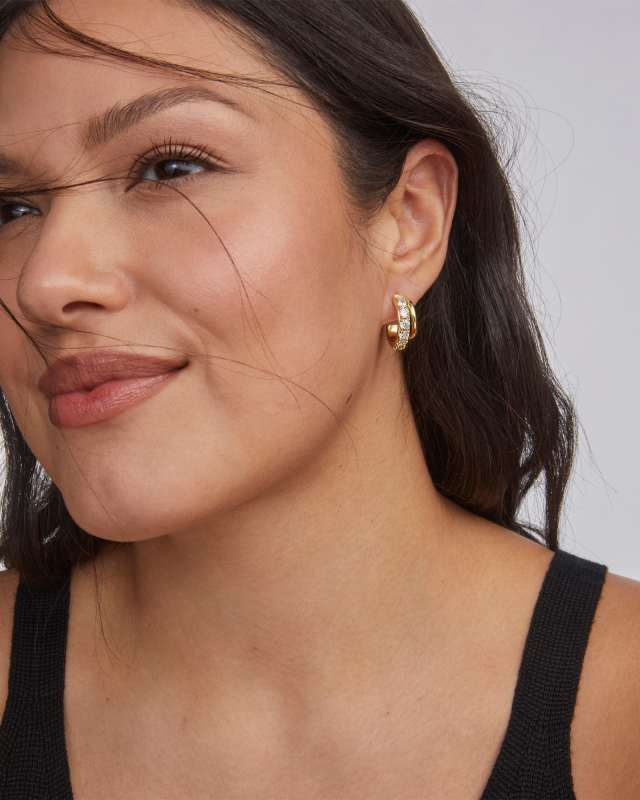 Kendra Scott: Livy Huggie Earrings in Gold