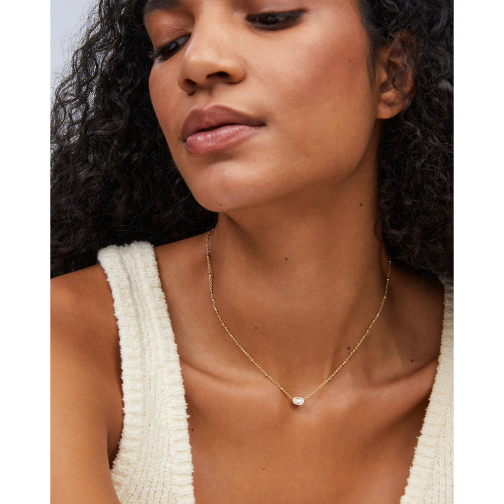 Kendra Scott: Mini Elisa Satellite Short Pendant Necklace in Gold Ivory Mother Of Pearl - The Vogue Boutique