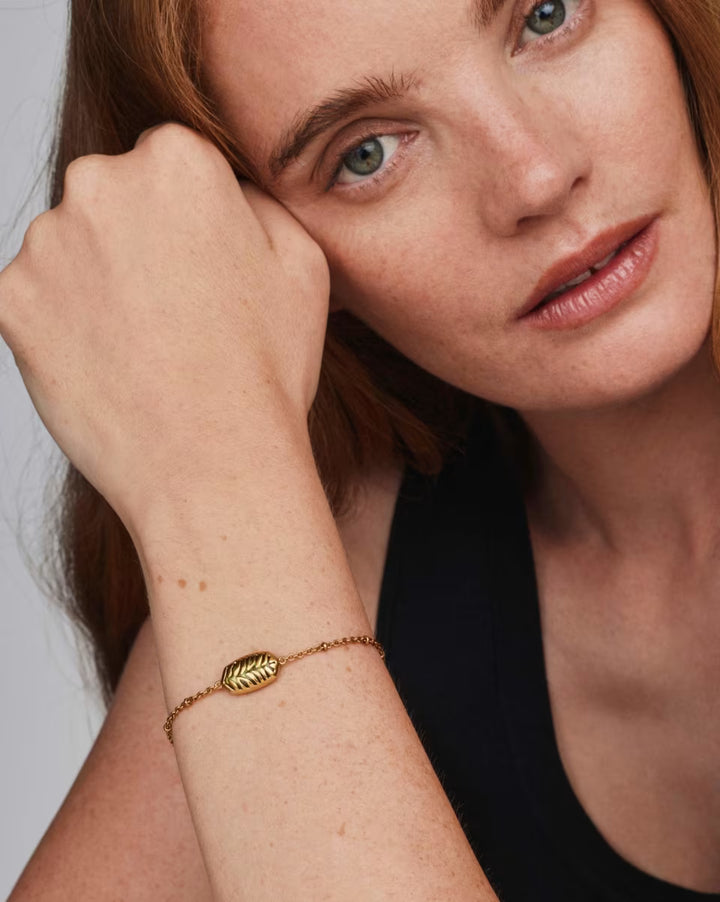 Kendra Scott: Tiger Striped Elaina Delicate Chain Bracelet in Vintage Gold Charteuse Green  (9608805499)