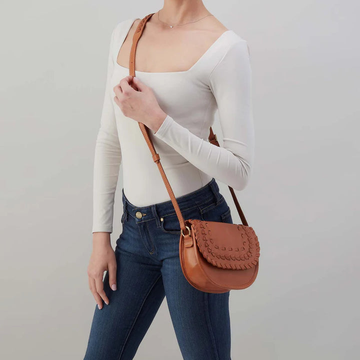 Hobo: Kiva Small Crossbody in Harvest Wheat - The Vogue Boutique