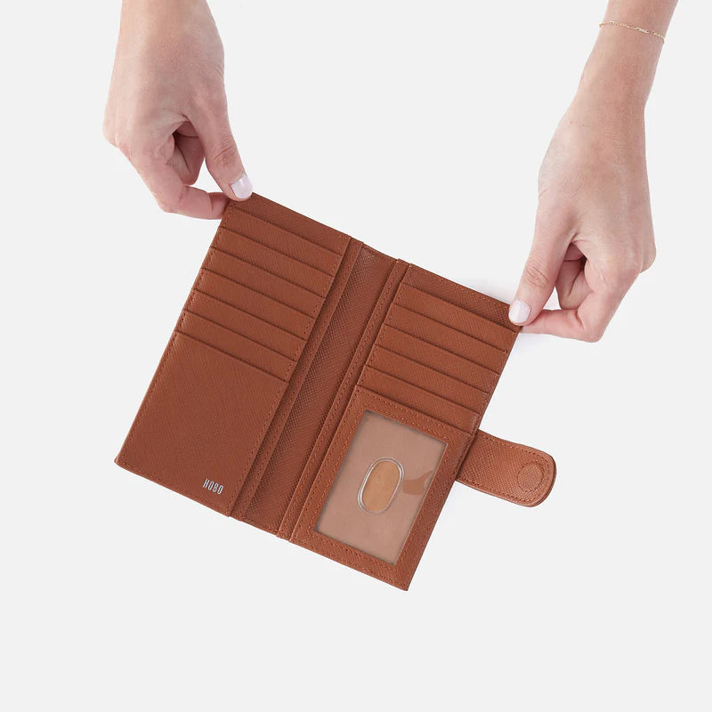 Hobo: Essential Bifold in Lion - The Vogue Boutique