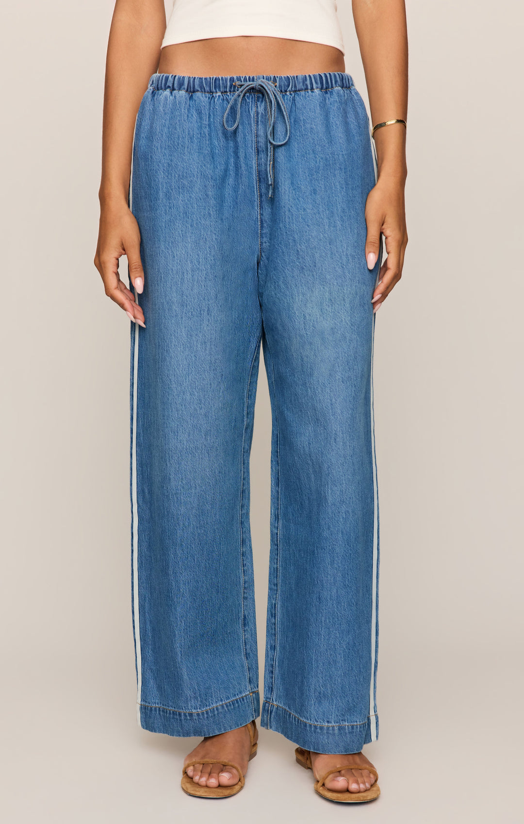Z Supply: The Sidelines Denim Track Pant in Dreamstate (ZP263144S)