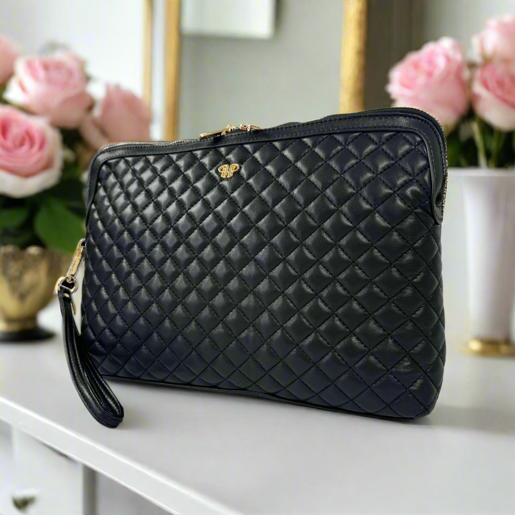 PurseN: Litt Makeup Case in Timeless Quilted (H2090TQ)
