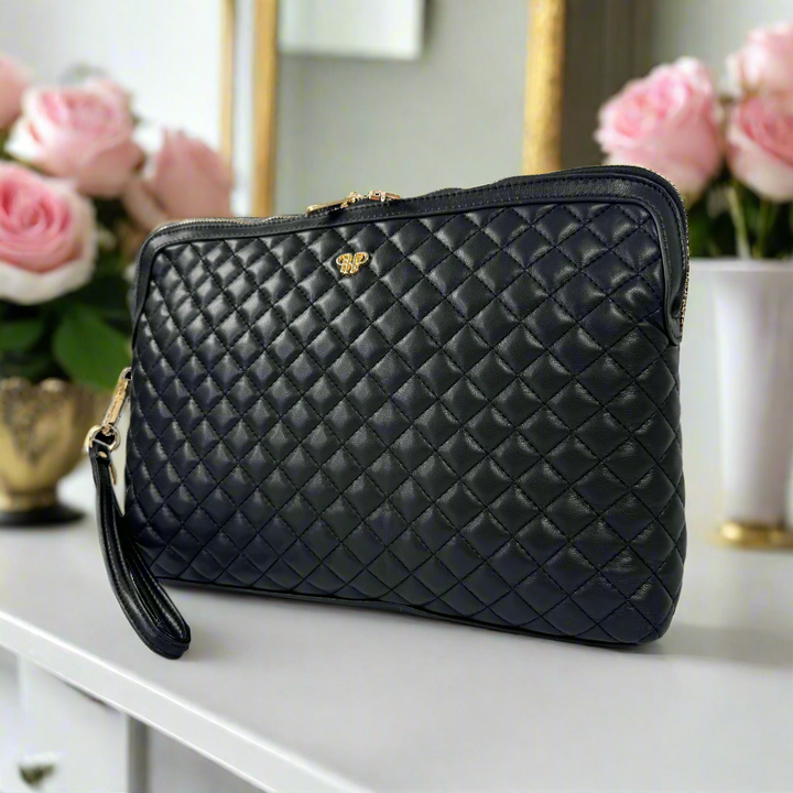 PurseN: Litt Makeup Case in Timeless Quilted (H2090TQ)