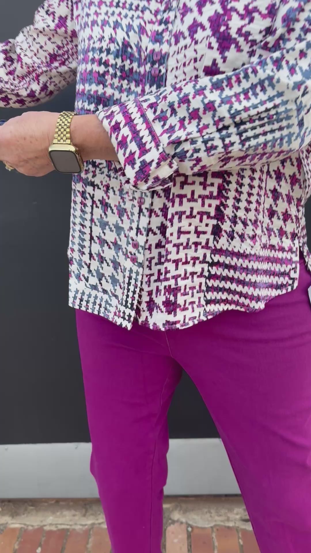 Multiples: Woven 3/4 Sleeve Button Front Shirt in Multi (M46501BM)